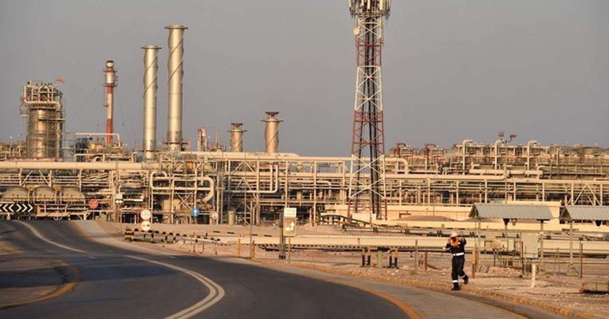 بلومبيرغ: السعودية مازالت بعيدة عن التخلص من اعتمادها على النفط – عربي21