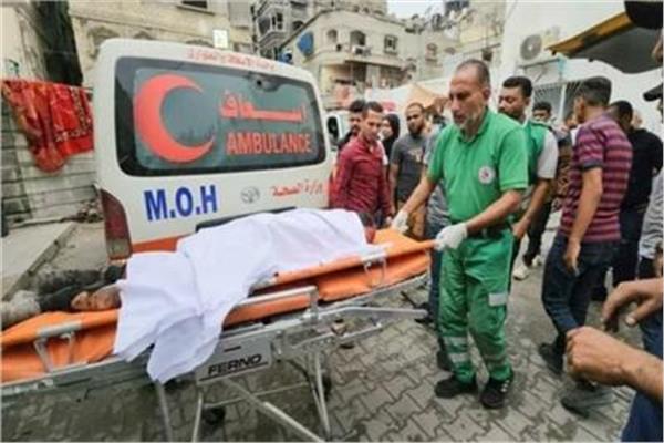 قتيل وجرحى في قصف إسرائيلي على مقر الهلال الأحمر بغزة