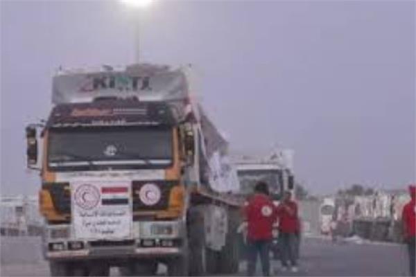 بدء تحرك شاحنات المساعدات من مصر باتجاه قطاع غزة