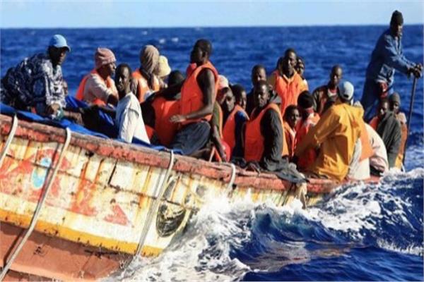ارتفاع عدد ضحايا غرق قارب مهاجرين قبالة سواحل اليمن إلى 140 شخصا