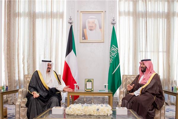 الأمير محمد بن سلمان يبحث مع ولي العهد الكويتي تعزيز التعاون بين البلدين 