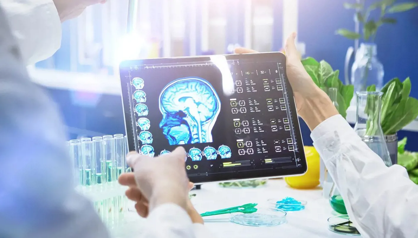 ألعاب ذكية ونُظم غذائية مدعومة بالذكاء الاصطناعي تُبطئ الخرف