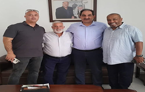 أمين عام اللجنة الأولمبية يستقبل وفداً رياضياً مقدسياً