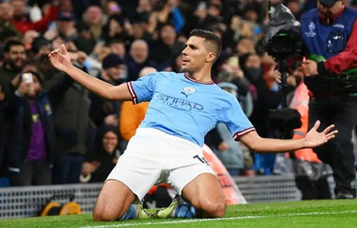 غوارديولا يأمل بجهوزية رودري بعد فترة التوقف الدولي