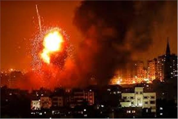 قصف بالطائرات والزوارق الحربية.. الاحتلال يشن أحزمة نارية على غزة