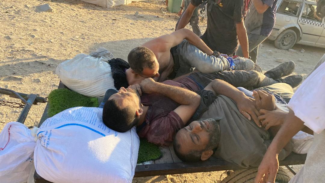 5 شهداء ومصابون برصاص الاحتلال من منتظري المساعدات جنوب خان يونس-الحياة الجديدة