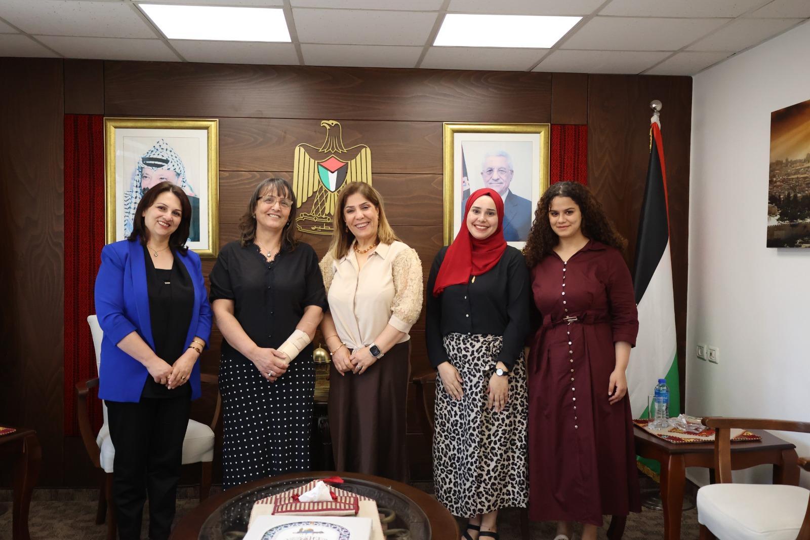 وزارة شؤون المرأة و”تام” تبحثان سبل التعاون في التمكين الاقتصادي-الحياة الجديدة