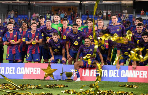 برشلونة يكتسح كومو بخماسية
ويتوج بكأس جوان غامبر