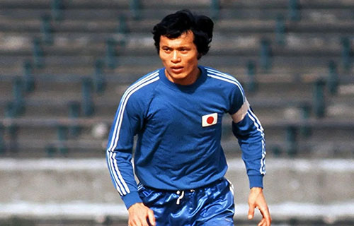 وفاة أسطورة الكرة اليابانية
كاماموتو عن 81 عاما