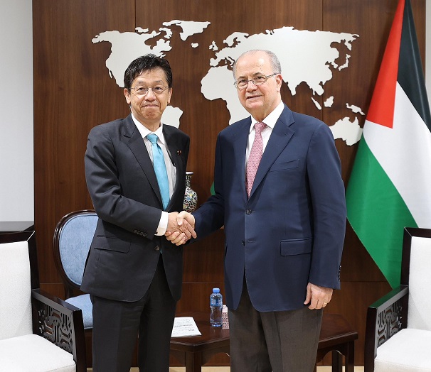 الاعترافات بدولة فلسطين خطوة لاستكمال تجسيد الدولة على الأرض-الحياة الجديدة