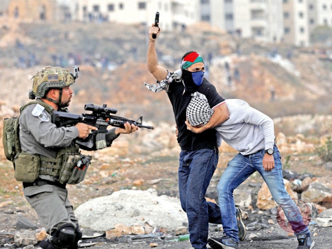 قوات خاصة إسرائيلية تختطف شابا من رام الله-الحياة الجديدة