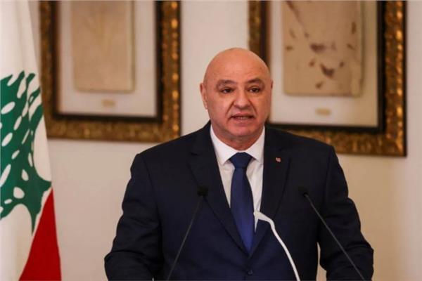 الرئيس اللبناني: الجيش بحاجة للدعم ونتمسك بانسحاب إسرائيل من الأماكن المحتلة