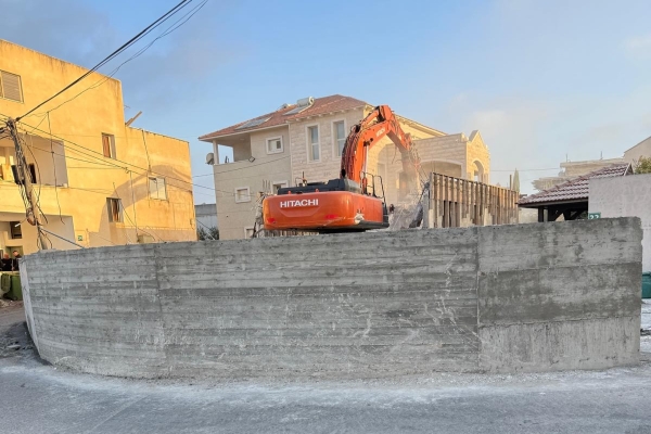 السلطات الإسرائيلية تهدم منزلا قيد الإنشاء في أم الفحم بأراضي 48-الحياة الجديدة