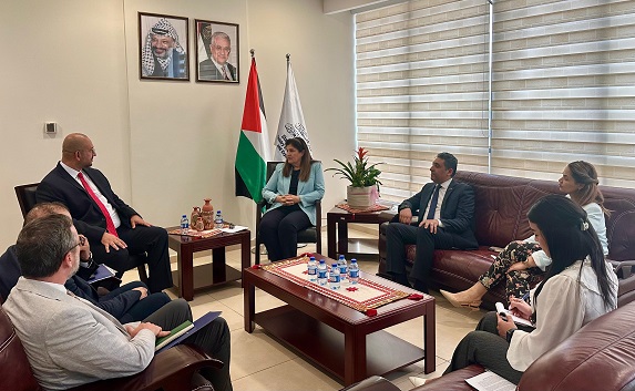 شاهين تؤكد رفض المخططات الداعية لتهجير شعبنا-الحياة الجديدة