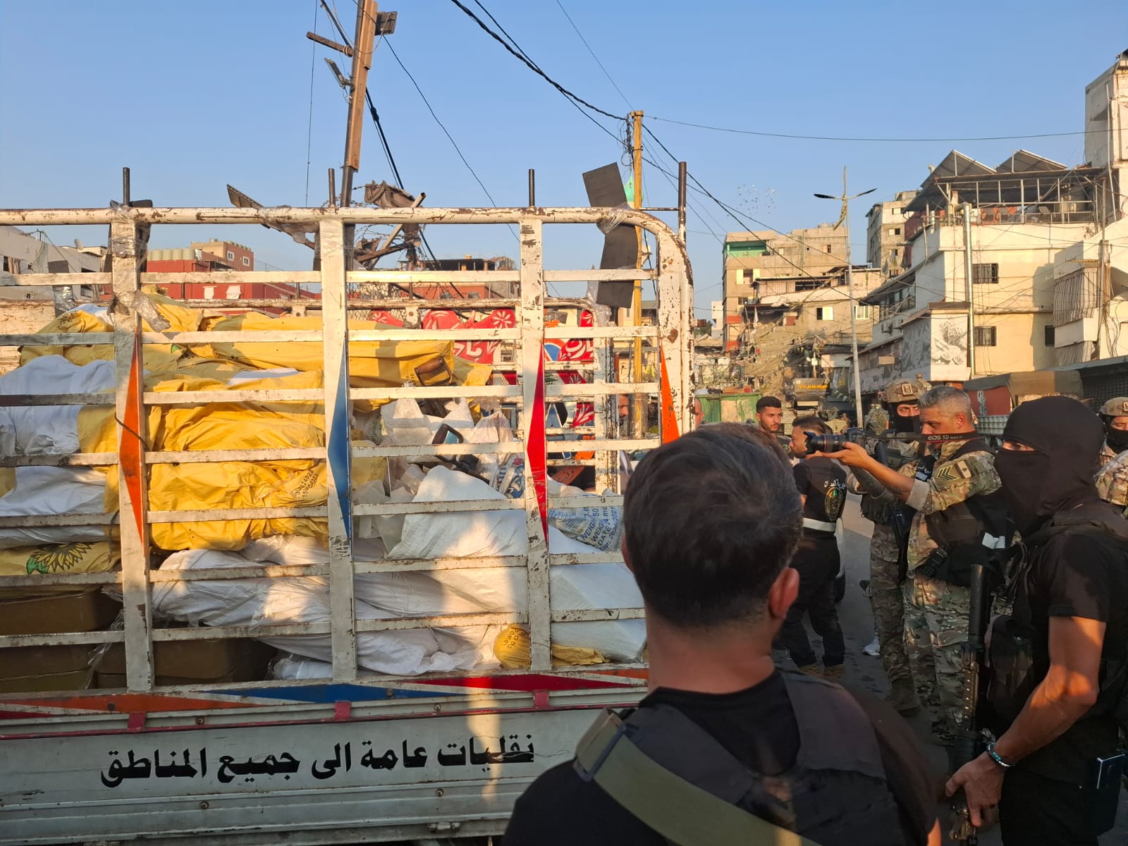 ارتياح بين أبناء مخيم برج البراجنة لخطوة تسليم السلاح للجيش اللبناني-الحياة الجديدة