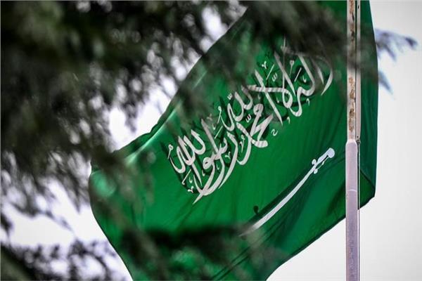السعودية.. وفاة والدة الأمير فهد بن مقرن بن عبد العزيز