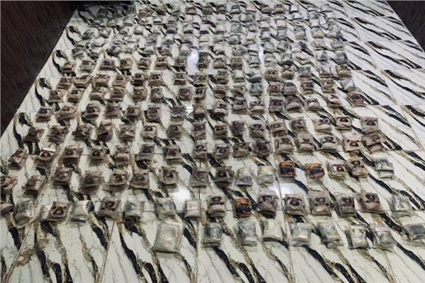 القوات المسلحة الأردنية تضبط كمية كبيرة من المخدرات على حدود سوريا