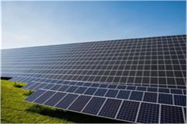 وداعًا للبطاريات.. خلايا شمسية جديدة تشغل الأجهزة من إضاءة الغرف