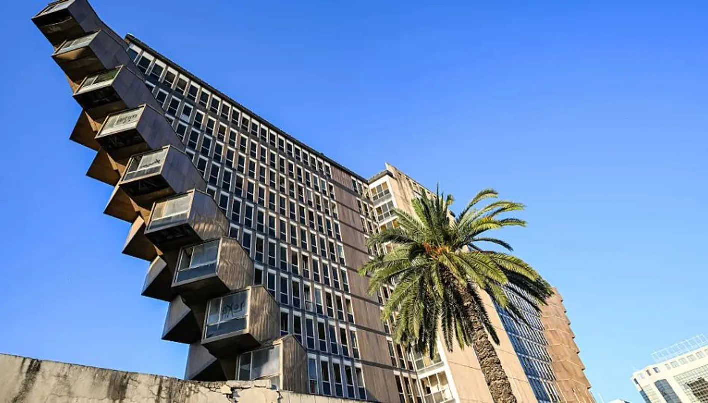 تونس والهرم المقلوب