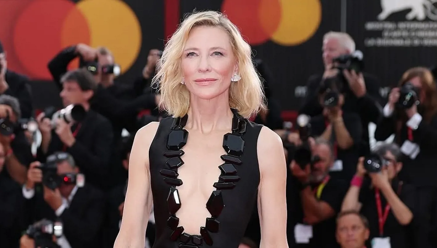 كيت بلانشيت وأسلوب الموضة المستدامة في مهرجان البندقية 2025 (صور)