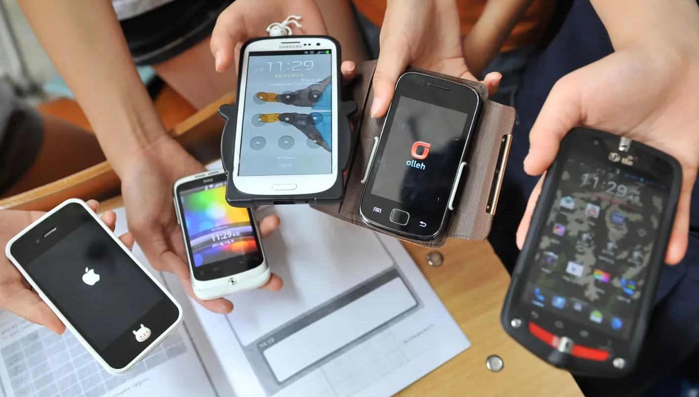 الهاتف الذكي في المدرسة أداة تعليميّة إن أحسنّا ضبطه!