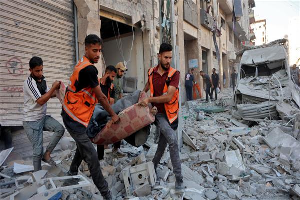 حكومة غزة: جيش الاحتلال يُفجّر أكثر من 80 روبوتًا مُفخخًا وسط الأحياء السكنية