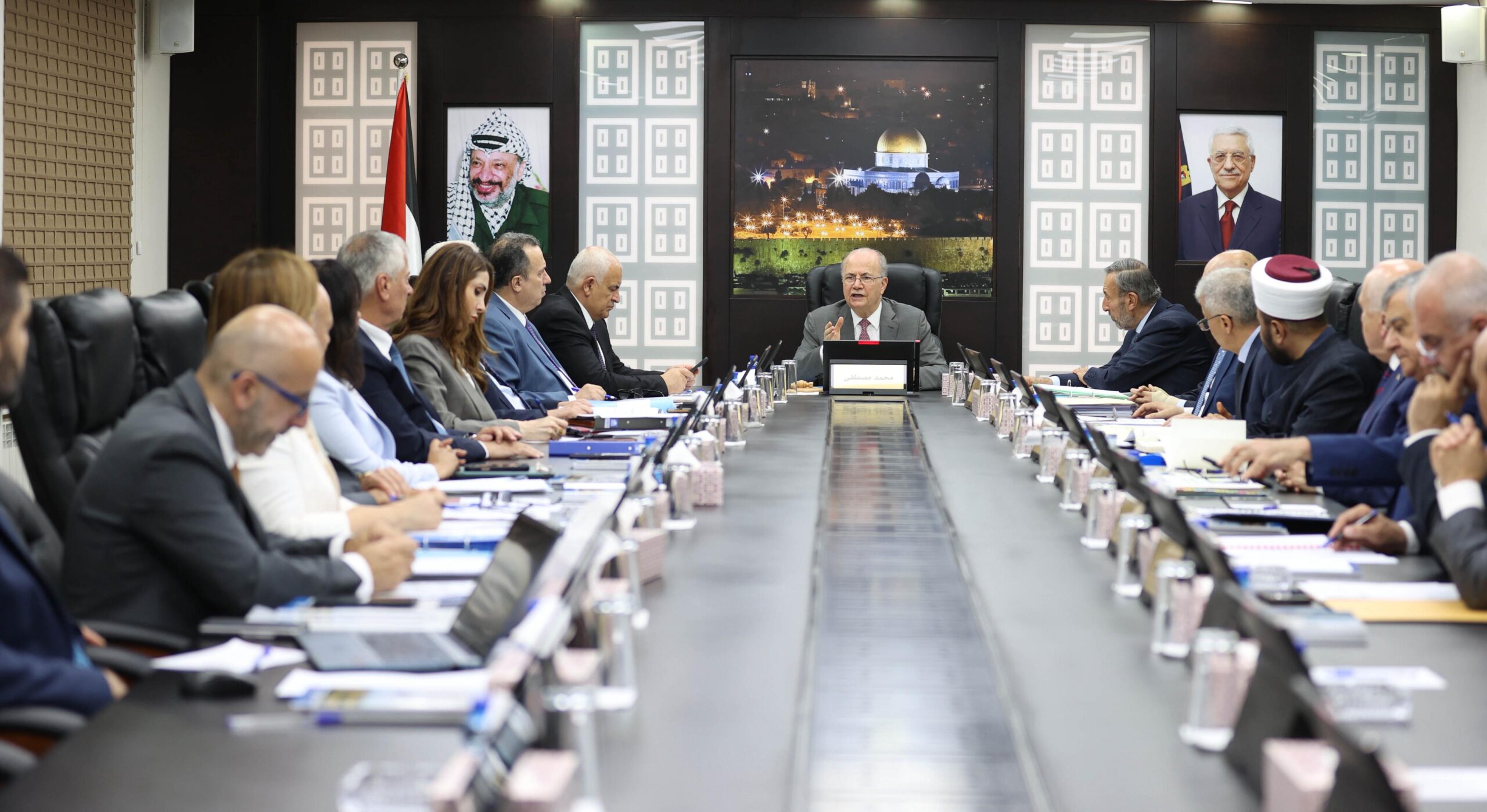 العهد ليس فقط أن نعيد الوحدة بين غزة والضفة بل أيضا أن نعمر غزة ونعيد إليها الحياة-الحياة الجديدة