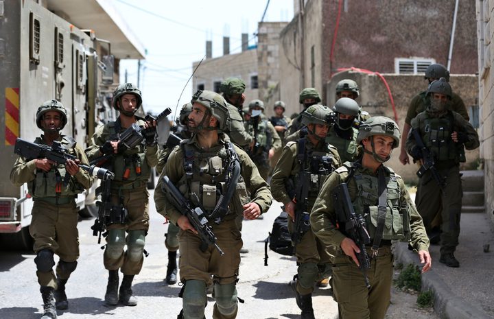 قوات الاحتلال تقتحم بلدة عقربا-الحياة الجديدة