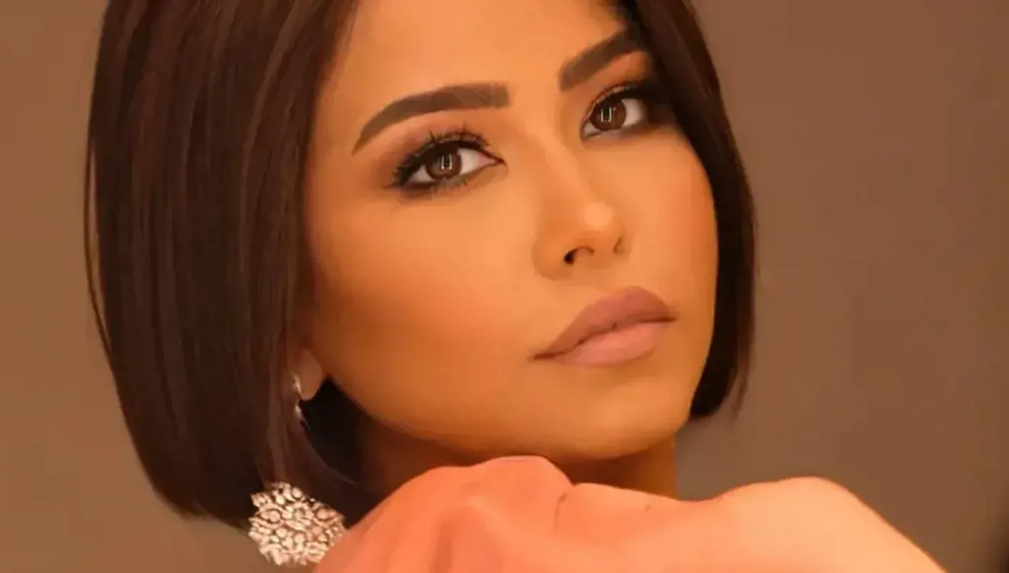 شيرين عبد الوهاب تُنهي خلافها مع محاميها ياسر قنطوش