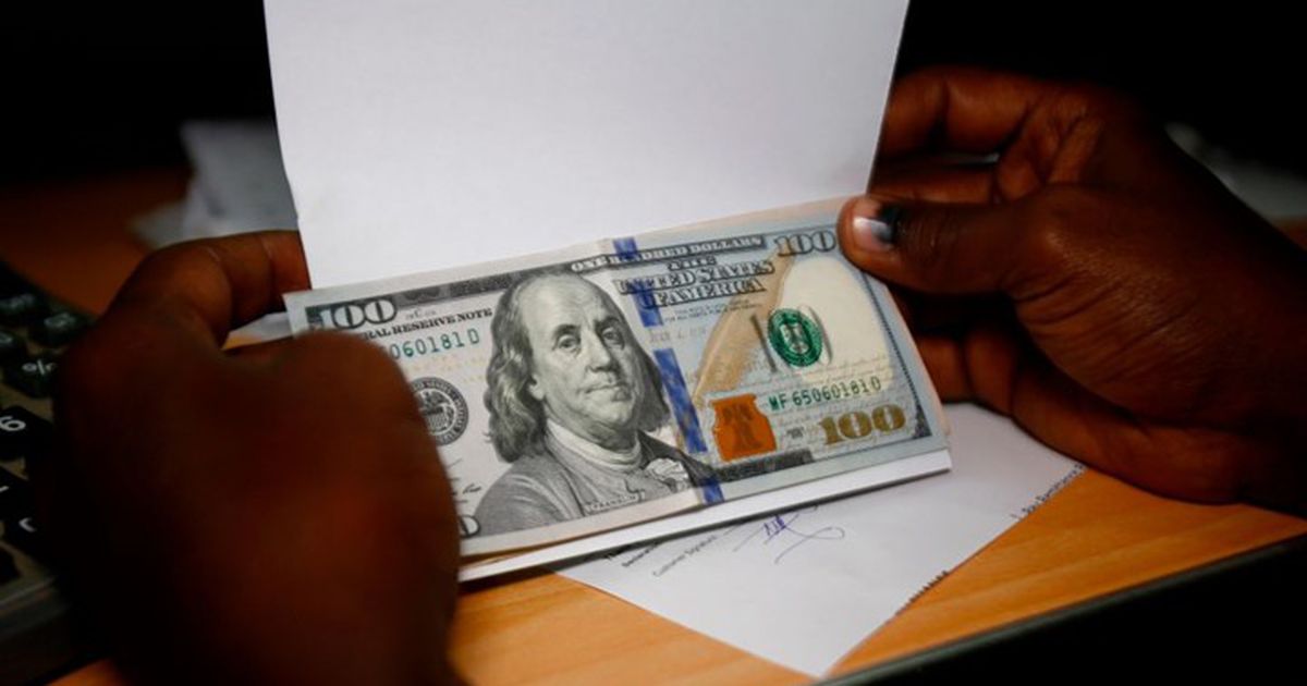 فاينانشال تايمز: الدول النامية تتخلى عن ديونها الدولارية لخفض تكاليف الاقتراض – عربي21