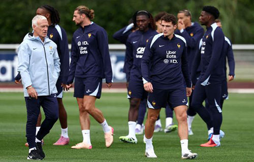 تصفيات المونديال: كبار أوروبا يستهلون
مشوارهم بعد تأخر بسبب دوري الأمم