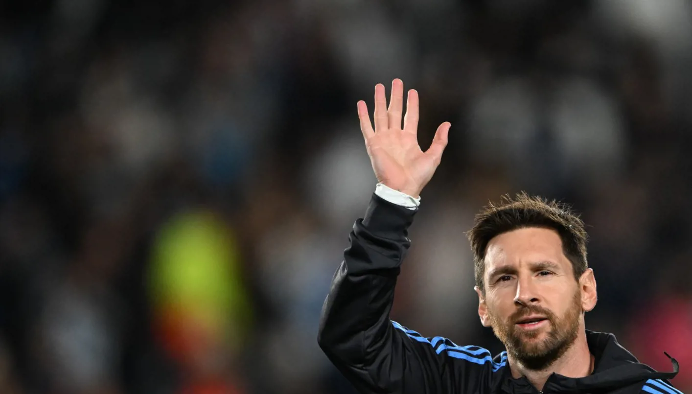 الرقصة الأخيرة؟… دموع ميسي تحوّل التصفيات إلى ليلة وداع أسطورية (فيديو وصور)