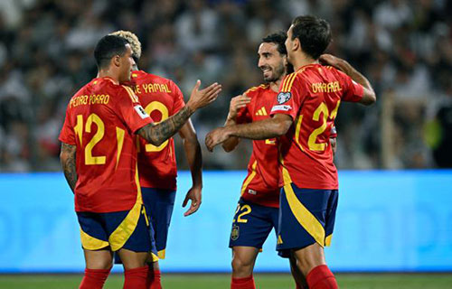 تصفيات أوروبا: إسبانيا تستعرض أمام بلغاريا وسقوط مفاجئ لألمانيا