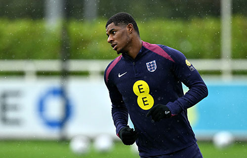 برشلونة يدرس إعادة راشفورد لـ “اليونايتد” بسبب الخجل والتوهان