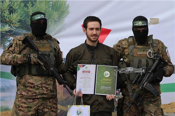 مسؤول بحماس: لا مانع لدينا من إطلاق سراح جميع الأسرى الإسرائيليين لكن بضمانات