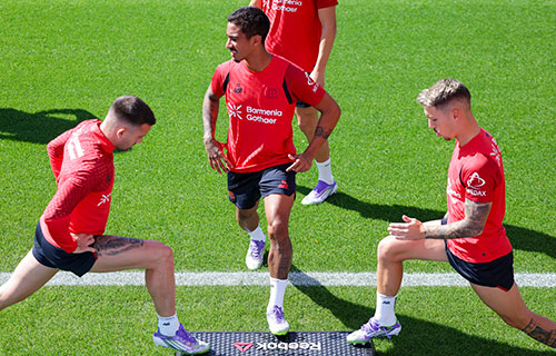 “البوندسليغا”: ليفركوزن يبدأ مرحلة جديدة مع هيولماند ومهمة سهلة لـ “بايرن”