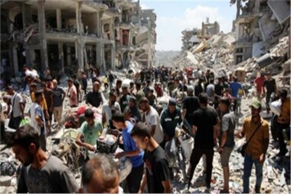 استشهاد فلسطينيين إثر استهداف الاحتلال الإسرائيلي تجمعا للمواطنين وسط قطاع غزة