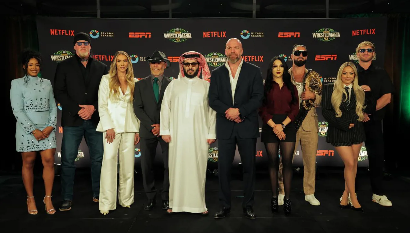 السعودية تكتب التاريخ وتستضيف WrestleMania الأضخم في المصارعة الحرة