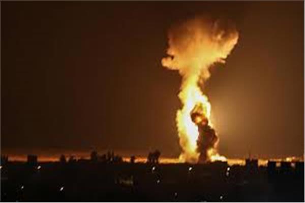 استشهاد فلسطينيين اثنين أحدهما طفل إثر قصف الاحتلال لمخيم النصيرات وحي الدرج