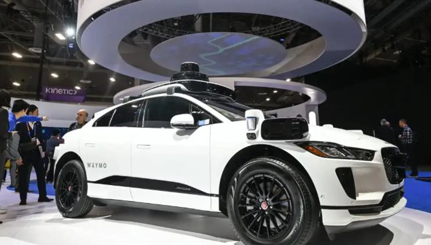 أبوظبي تتفوق على الرياض في سباق سيارات الأجرة ذاتية القيادة