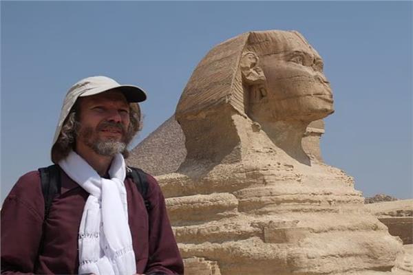 لغز أبو الهول يتعمّق| جيولوجي أمريكي يقلب المفاهيم ويكشف نظرية مذهلة عن التمثال