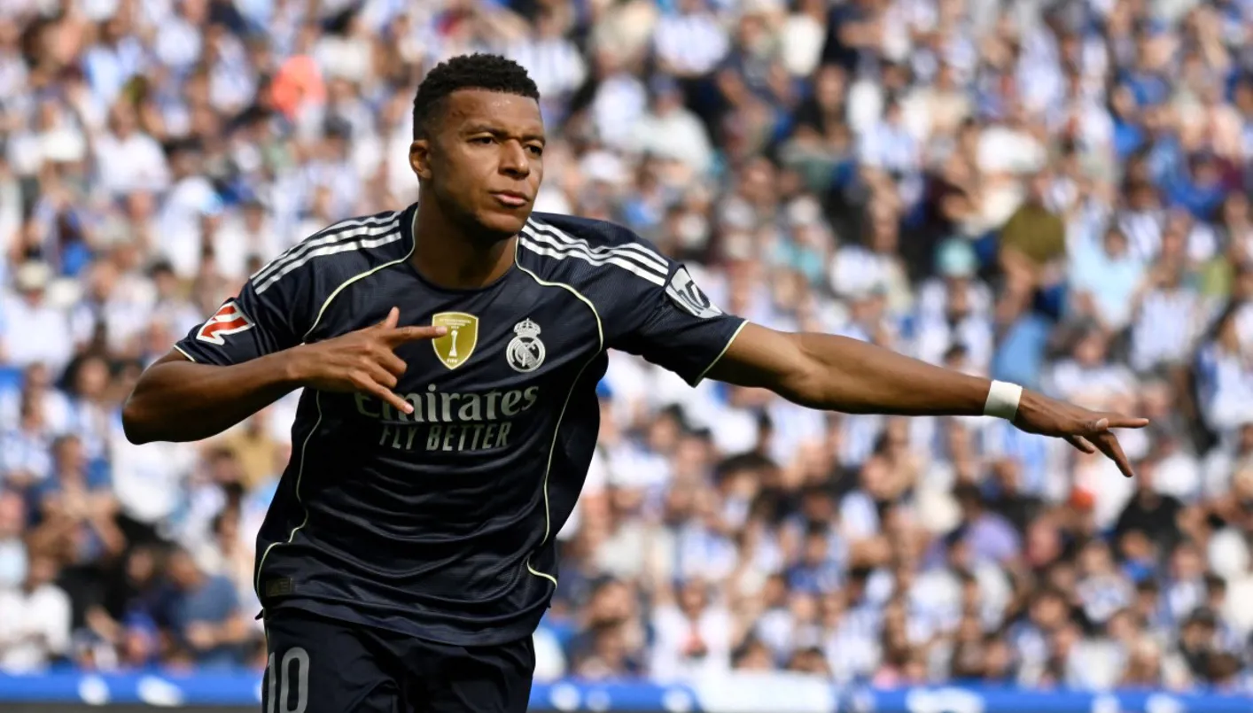 العنصرية عرض مستمر في ملاعب أوروبا