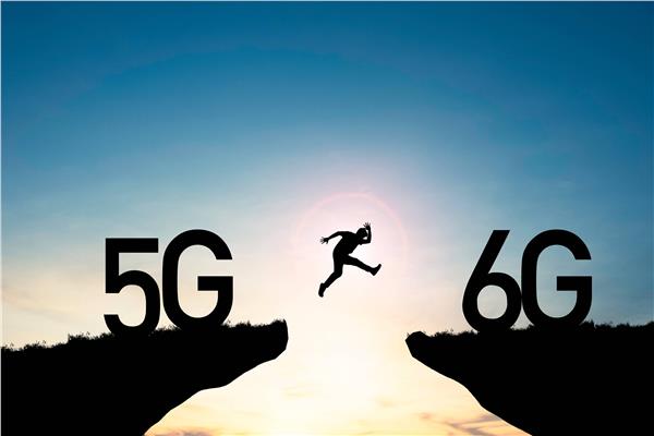 الصين تكشف عن أول شريحة 6G في العالم تعمل على جميع الترددات