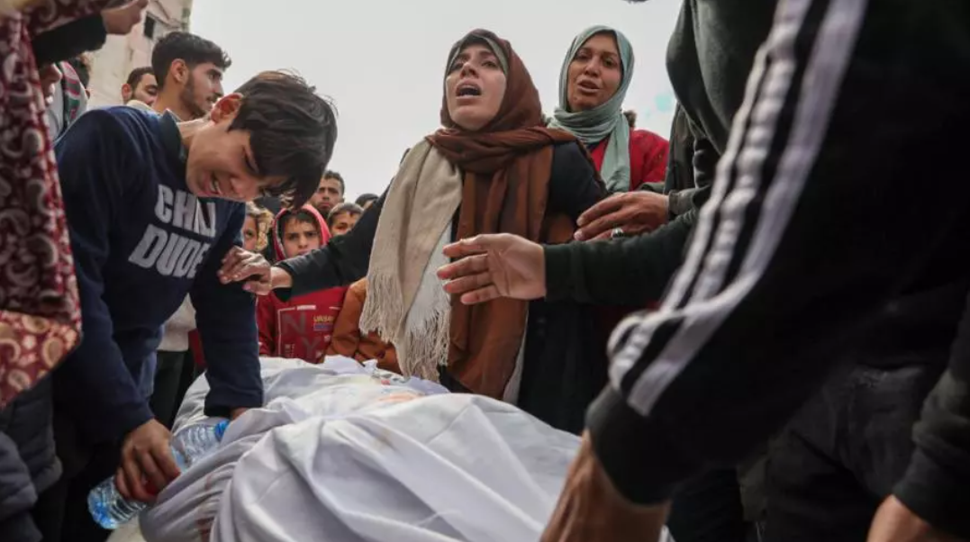 53 شهيدا برصاص وقصف الاحتلال على قطاع غزة منذ فجر اليوم-الحياة الجديدة