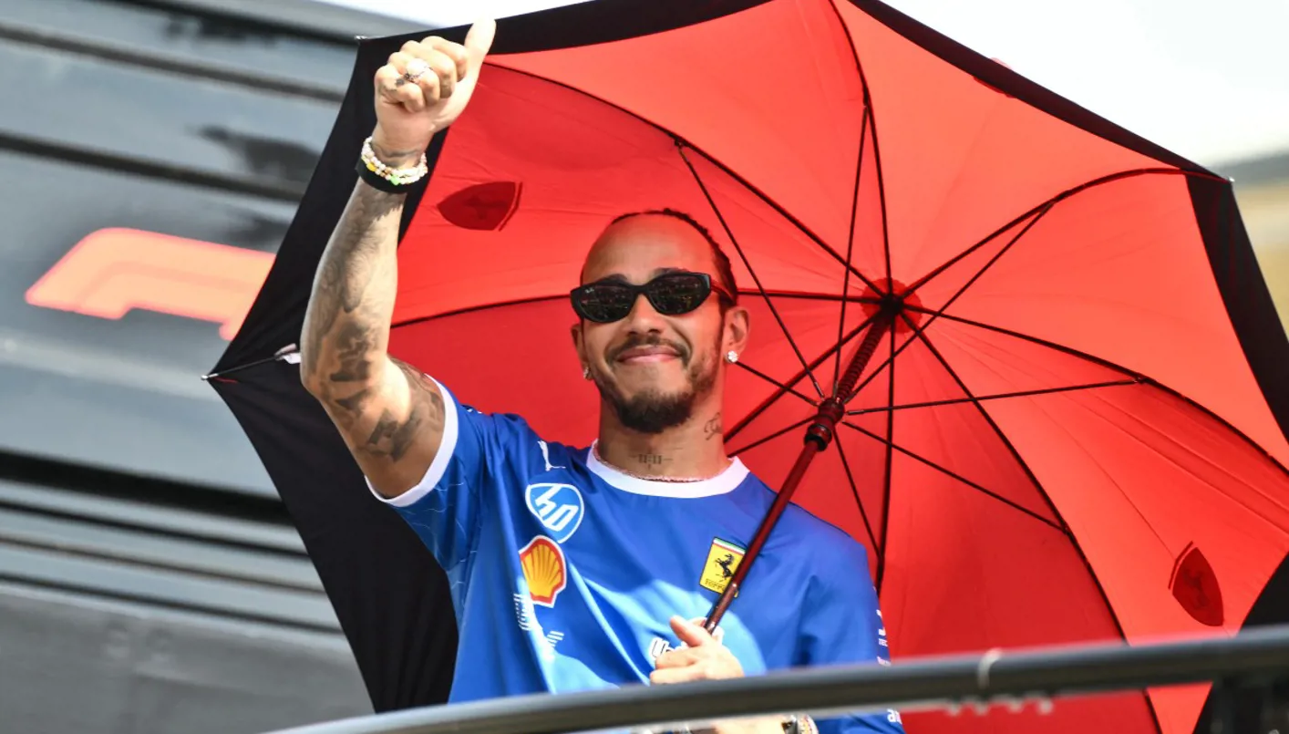 أسطورة فورمولا 1 يندّد بالمأساة في غزة: المستشفيات مكتظة والمجاعة تفتك بالأطفال