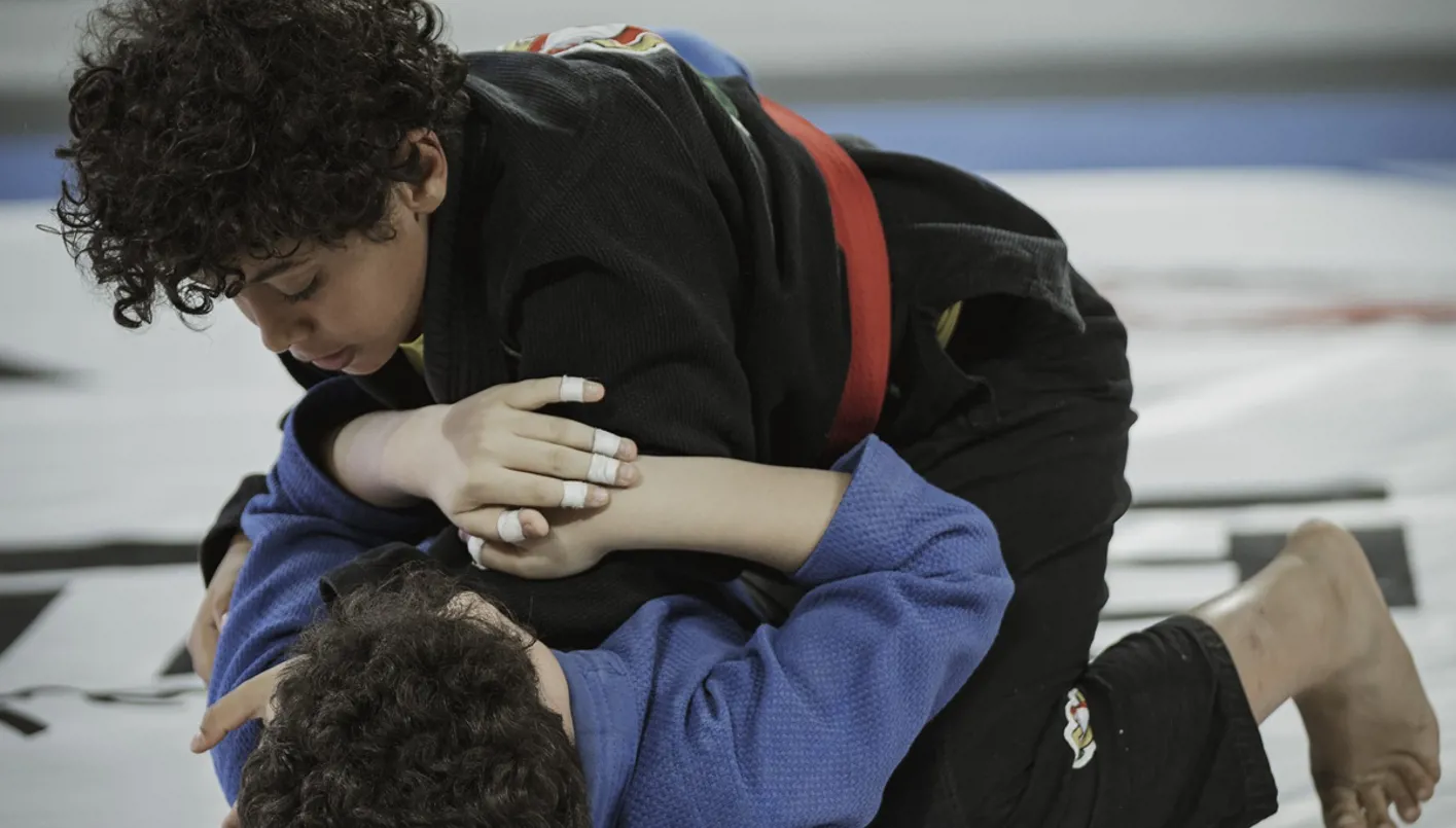 رابطة أبوظبي لمحترفي الجوجيتسو تنظّم بطولة مصر الوطنية: لبناء أجيال جديدة من الرياضيين