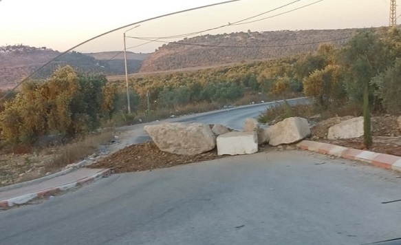 الاحتلال يغلق مداخل يعبد بالسواتر الترابية ويجرف شوارع رئيسة-الحياة الجديدة