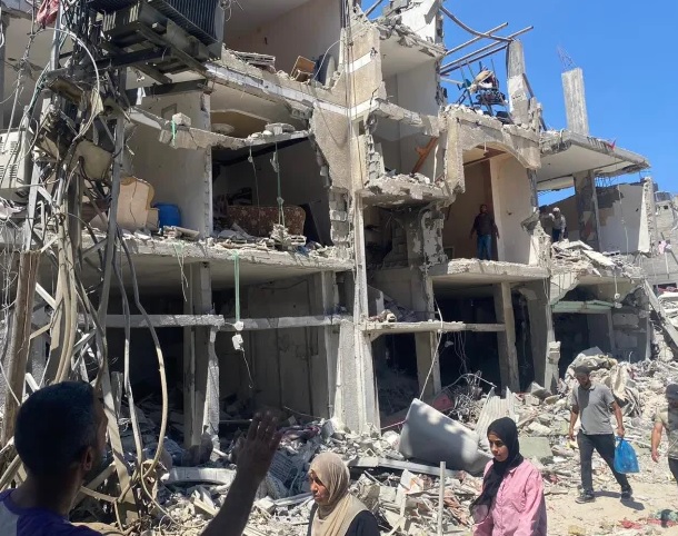 17 شهيدًا بينهم 14 من مدينة غزة برصاص وقصف الاحتلال منذ فجر اليوم السبت-الحياة الجديدة