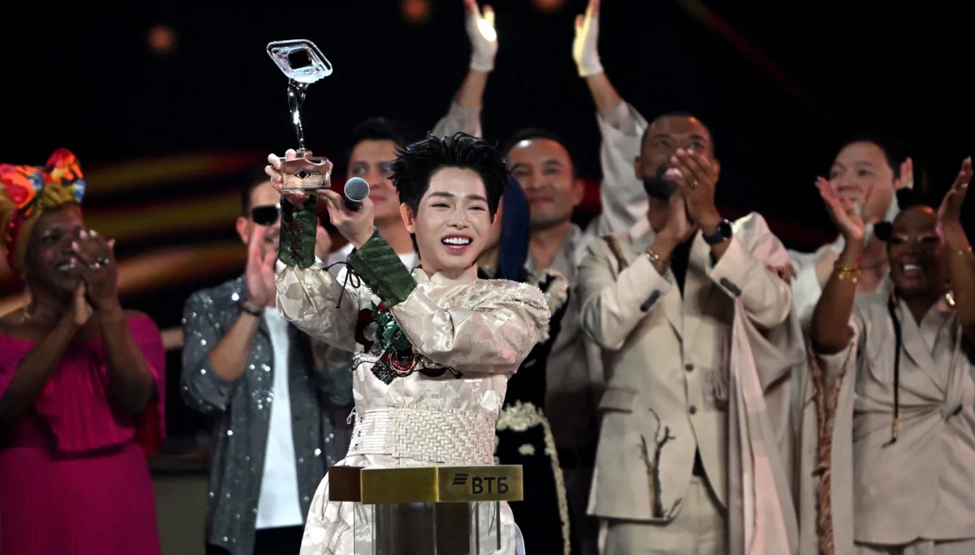 فيتنام تفوز بمسابقة ‘إنترفيجن’ في روسيا… ‘ضغوط سياسية’ لانسحاب مغنية أميركية باللحظة الأخيرة