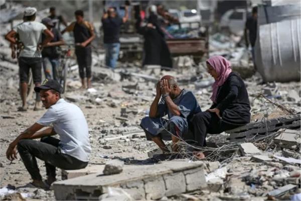 استشهاد 11 فلسطينيا بينهم طفل وإصابة آخرين في القصف الإسرائيلي على غزة